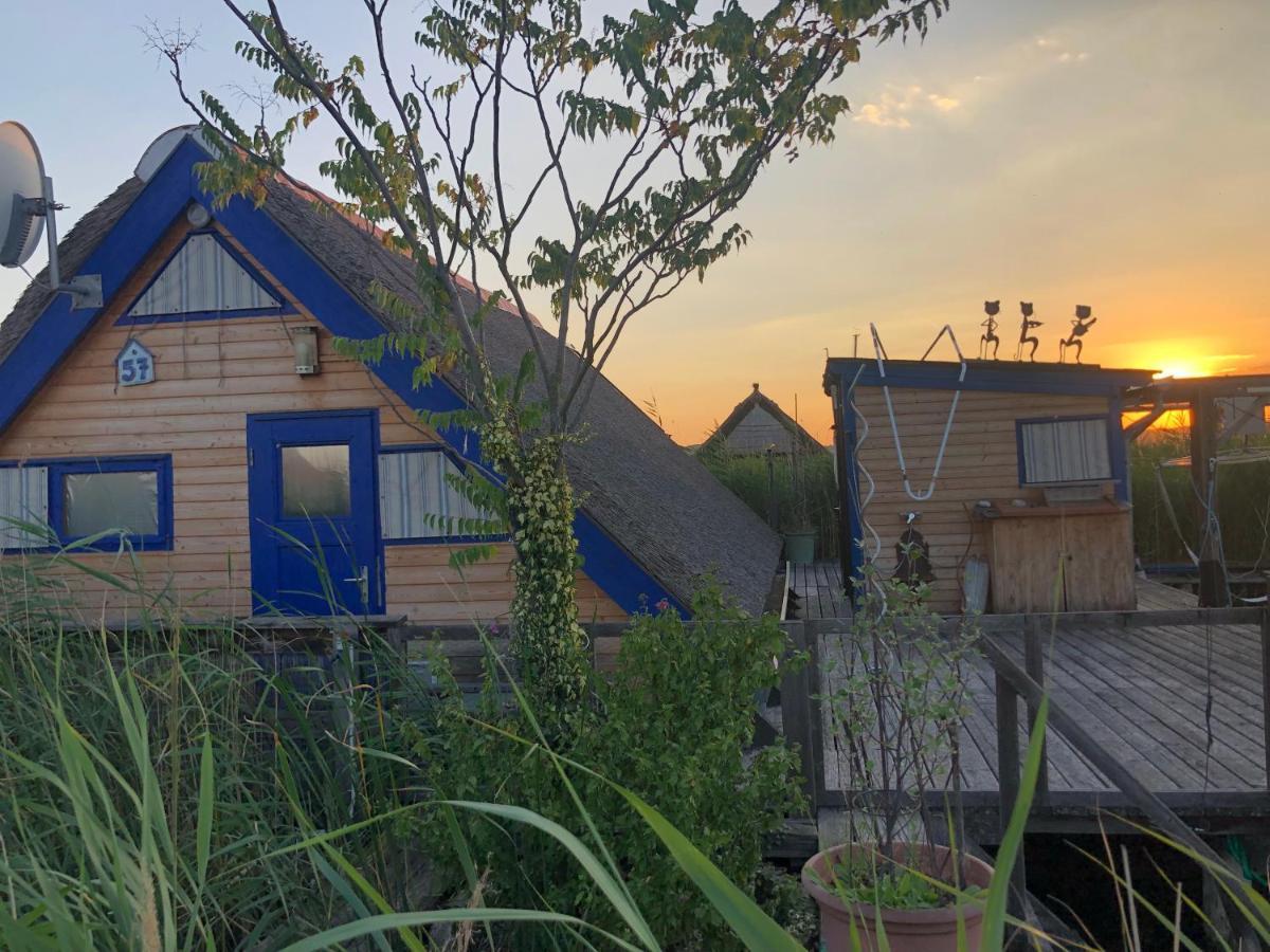 Pfahlbau Neusiedlersee - Waterfront - Erste Reihe Rust Eksteriør billede